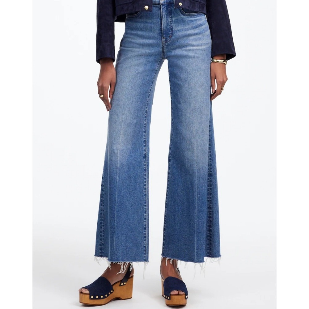 Madewell Flared Wide Leg Crop Jeans Medium Wash High Rise Raw Hem 29 Minimalist